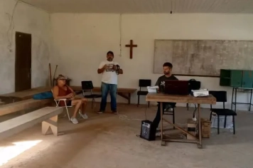 REUNIÃO APRESENTA PROJETO DE CISTERNAS E MARCA ENTREGA AOS BENEFICIÁRIOS