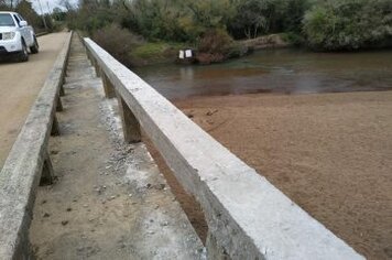 Prefeitura reforma guarda-corpo da ponte da Orqueta