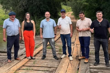 PEDRO OSÓRIO E HERVAL DISCUTEM PARCERIA PARA REFORMA DA PONTE DO CARVALHO