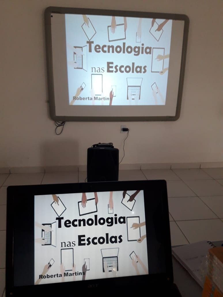 Professores recebem palestra sobre tecnologia na abertura do ano letivo