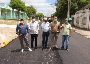 Município investe mais de 150 mil em asfalto na rua da Santa Casa