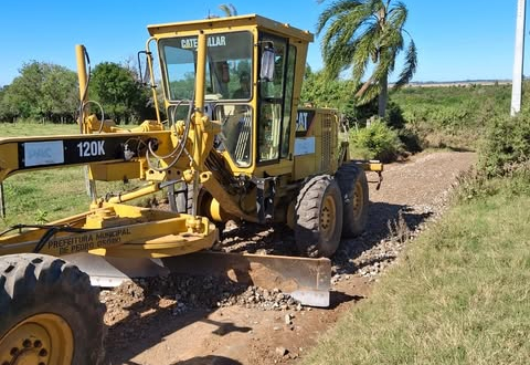 PREFEITURA REALIZA MELHORIAS NO CORREDOR DO RENATO MOTA E NO CORREDOR DA ARAPÃ
