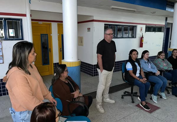 CONFRATERNIZAÇÃO MARCA NOVOS CICLOS NO CASTELINHO DO SABER