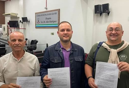 PEDRO OSÓRIO PARTICIPA DE MOBILIZAÇÃO REGIONAL EM DEFESA DOS HOSPITAIS DA METADE SUL